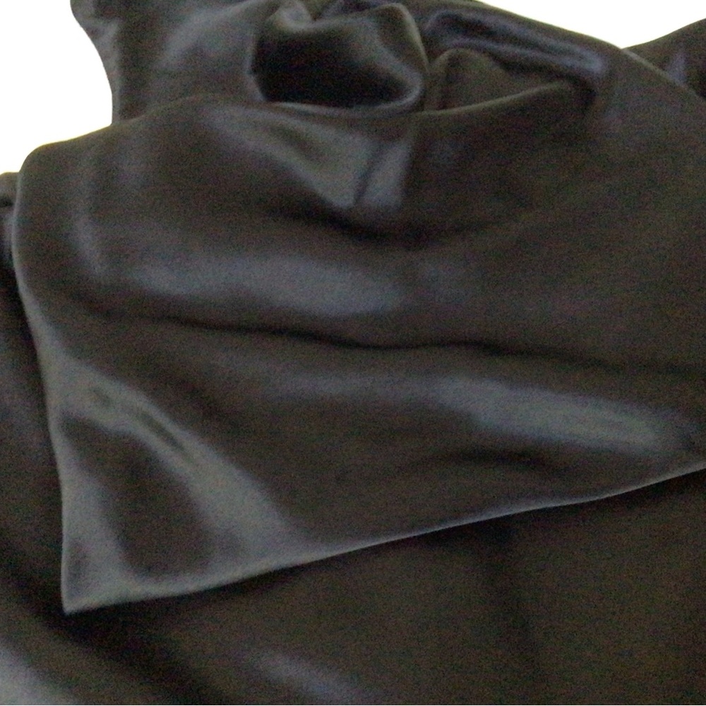 Sara Isabella NEW black silk halter dress, 4 - Picture 6 of 10